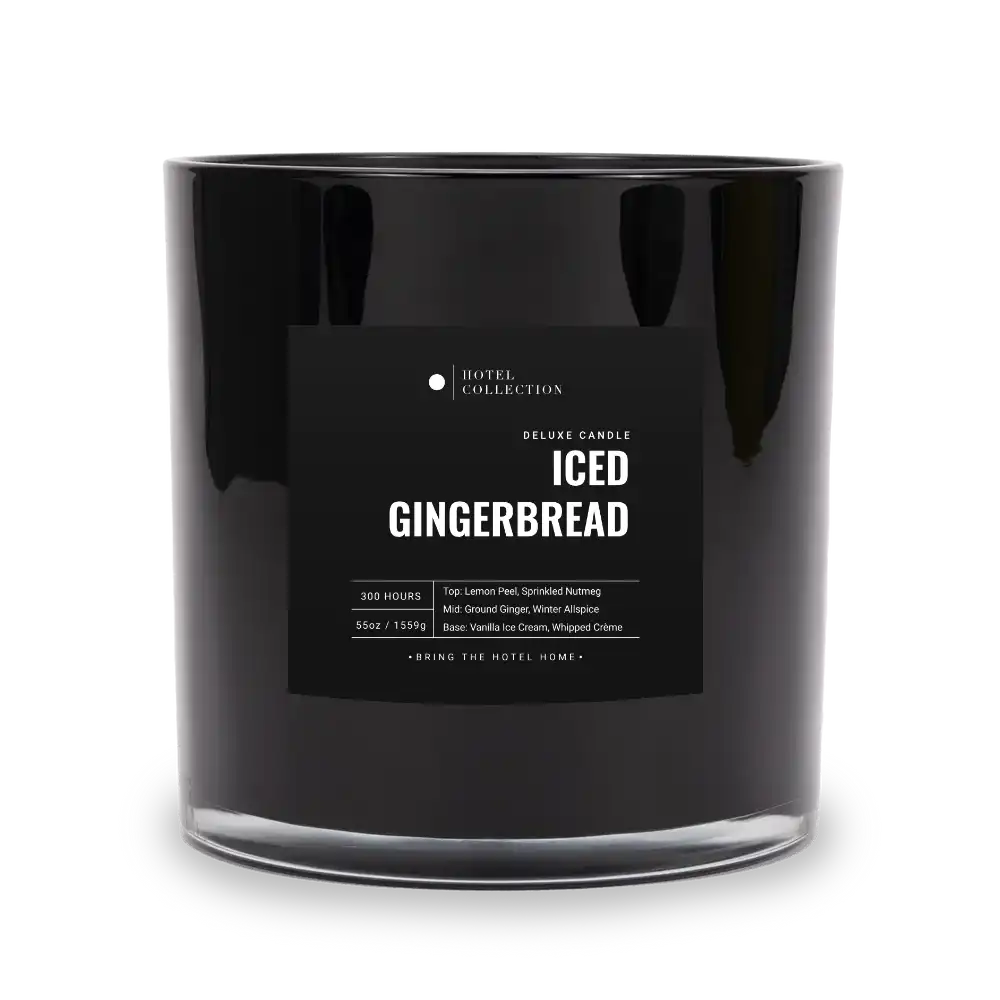 Deluxe Iced Gingerbread Candle